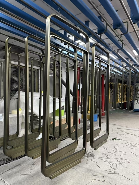 Foshan Mingxinlong Stainless Steel Co., Ltd. ligne de production du fabricant