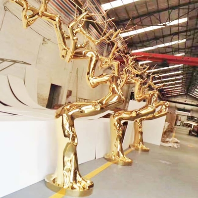 Le miroir formé par tronc a poli l'ODM titanique de l'or PVD de sculpture en acier inoxydable