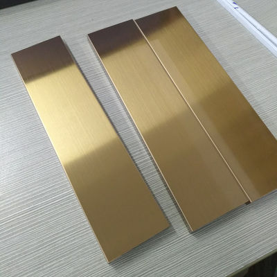 Bon prix L'appartement de surface de miroir de Rose Gold Black Gold Color 8K droit à l'intérieur de l'équilibre faisant le coin de bord de tuile pour des escaliers affilent la transition d'équilibre en ligne