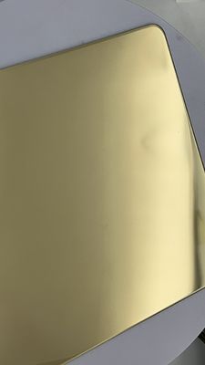 Bon prix Tissu métallique non tissé en acier inoxydable four PVD couleur Champagne feuille 4ft 8ft en ligne