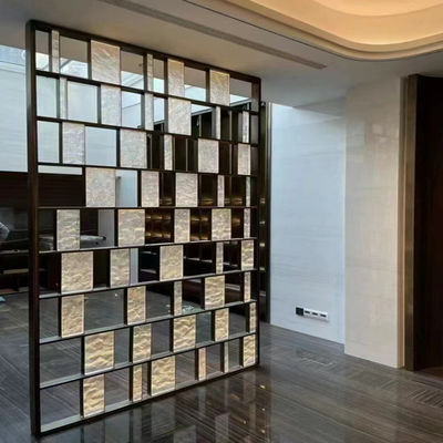 Bon prix 304 or rose laiton couleur brossé mat laser creux séparateur de chambre en acier inoxydable en ligne