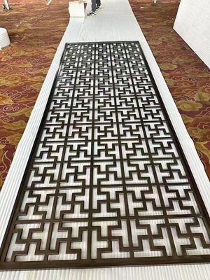 Bon prix Diviseurs de chambre de sol à plafond personnalisables Diviseur de salle de vie métallique moyen Écrans en acier inoxydable et diviseurs de chambre en ligne