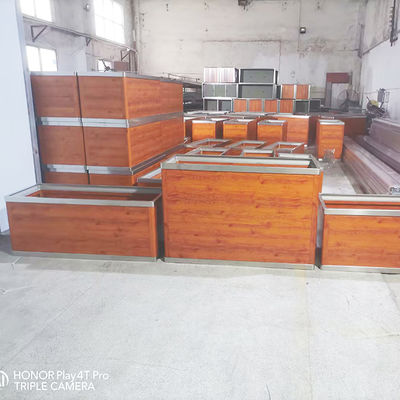 Bon prix Meubles de jardin en bois de couleur de grain Grand planteur métallique rectangulaire extérieur boîte de plantes en aluminium pot de fleurs en acier inoxydable en ligne