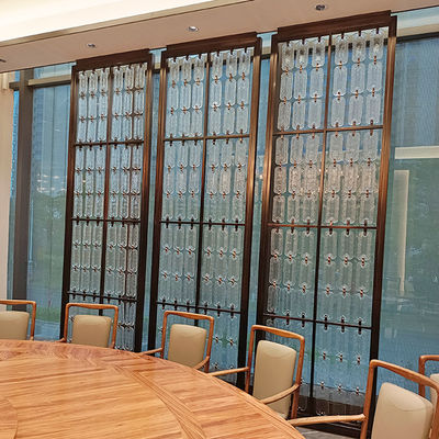 Bon prix Diviseur de chambre en acier inoxydable de couleur bronze avec conception personnalisée en verre en ligne