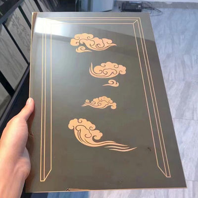 Bon prix Petit noir fait sur commande d'échantillon gravant à l'eau-forte la feuille d'acier inoxydable en ligne