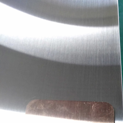 304 8 mm 5 mm épaisseur satinée surface de coiffure brossée feuilles d'acier inoxydable 316L 320 Grille finie