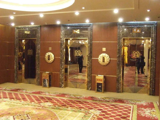 Bon prix La résistance à l'usure a coloré la décoration d'hôtel de plat de miroir gravure à l'eau-forte d'or de feuille d'acier inoxydable en ligne