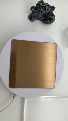 Bon prix Ligne de cheveux en bronze HL décoratif extérieur en tôle métallique en acier Film laser couleur PVD en ligne