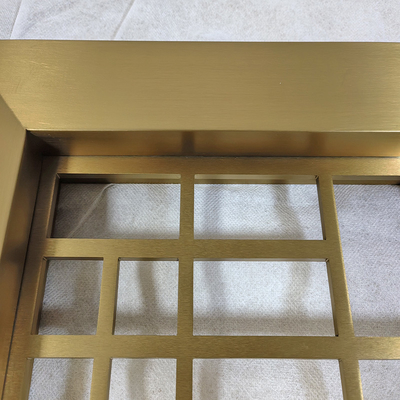 Champagne Gold Laser Grid Décoratif Moderne Privé Metall Screen Partition & Diviseur de salle