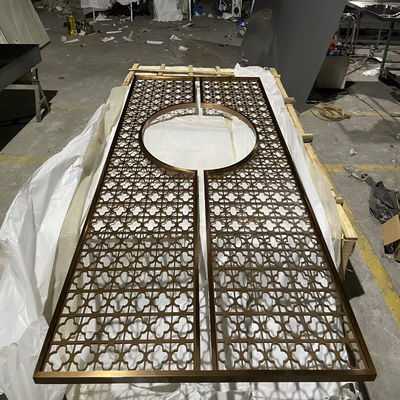 Bon prix 304 201 Surface métallique de la ligne de cheveux or Écran en acier inoxydable Parement de salon en ligne