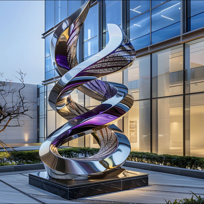 Sculpture en acier inoxydable