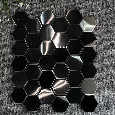 Bon prix Des mosaïques sophistiquées et intemporelles en acier inoxydable pour les modèles classiques en ligne