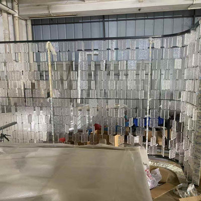 Bon prix Partie de l'écran en acier inoxydable personnalisable en verre courbé Partie de salon de luxe d'hôtel pour un design moderne en ligne