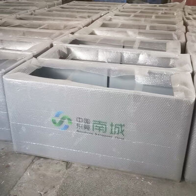 Bon prix Container à fleurs lourds, boîte de plantation en métal décoratif en ligne