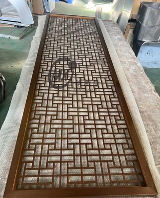 Bon prix Parement d'écran en acier inoxydable oriental traditionnel avec revêtement PVD Titane et conception paysagère en miroir 8k polonais en ligne