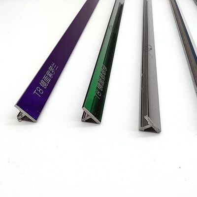 Bon prix Fabrique Foshan 304 en acier inoxydable T Trim Taille personnalisée Ligne décorative en forme de T en or brossé pour les meubles en tuile de mur en ligne