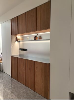 Bon prix Évier en acier inoxydable de 33 pouces résistant aux rayures avec grille de fond et crépine en ligne